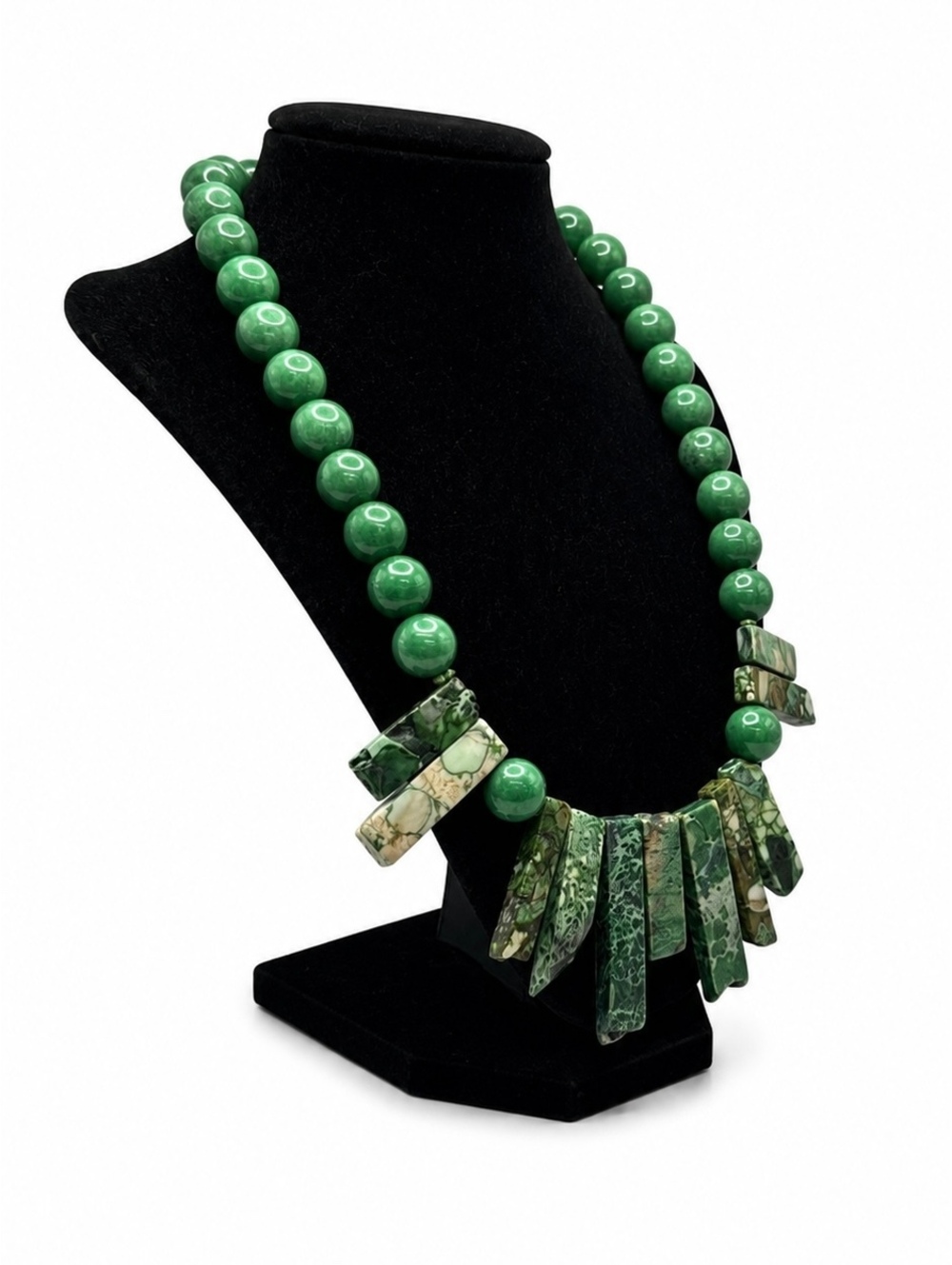 Jewelry By GG Green Jade and Impression Jasper 11" Beaded Necklace - Picture 2 of 3